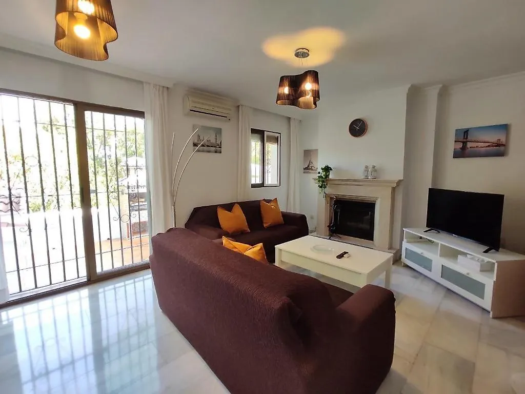 Helsinki Chalet Adosado Villa Benalmadena Holiday home