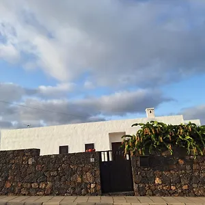 Mar En Calma Teguise (Lanzarote)
